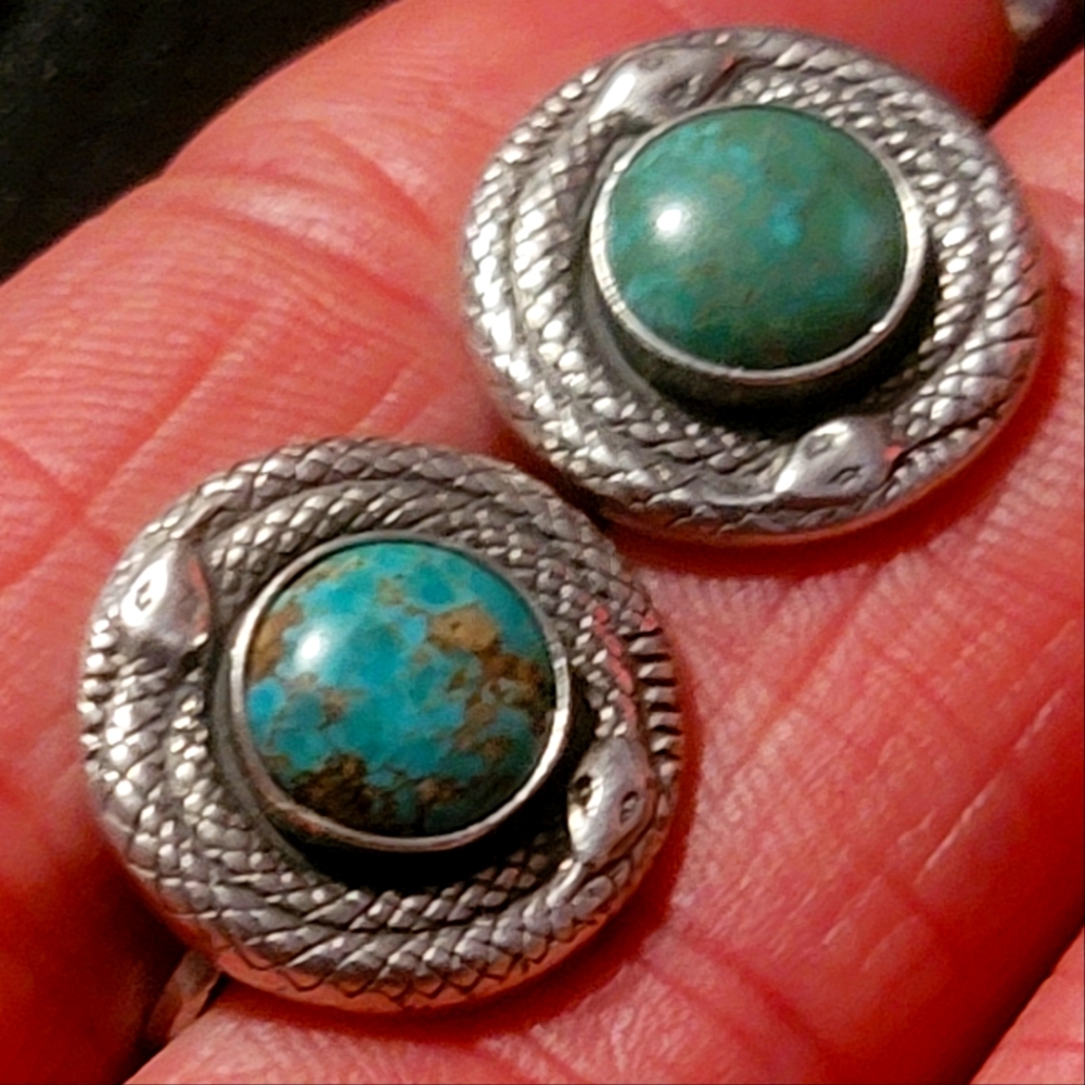 Zuni snake turquoise screw back earrings